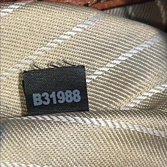 Cole Haan Elegant Brown Leather Tote Bag/Purse - Picture 9 of 16